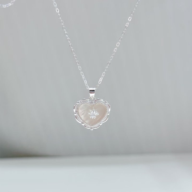 S925 Sterling Silver Heart-Shaped Shell Necklace - Image 3
