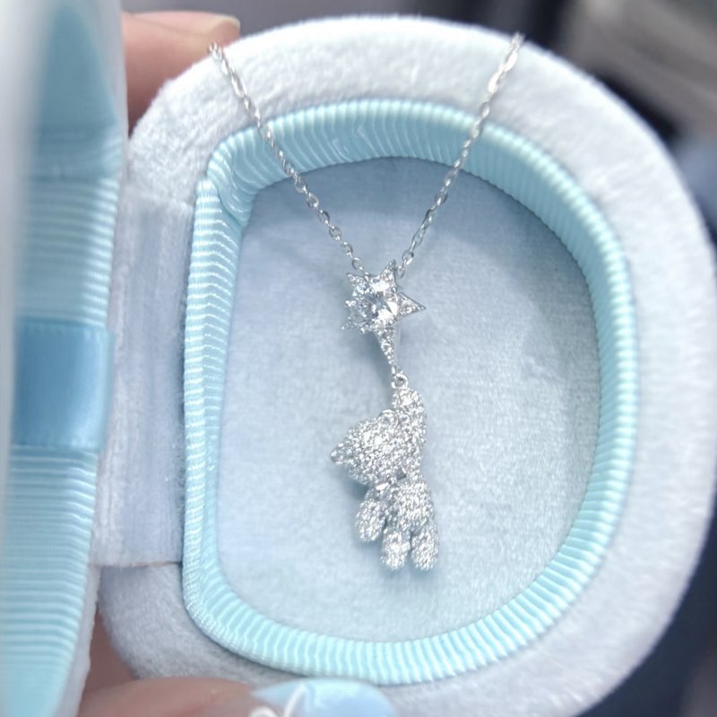 S925 Bear and Star Clavicle Necklace - Image 2